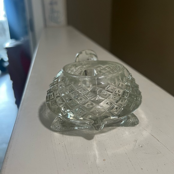 Vintage Avon Pressed Crystal Glass Turtle Tea Light Votive Candle Holder - Picture 4 of 8